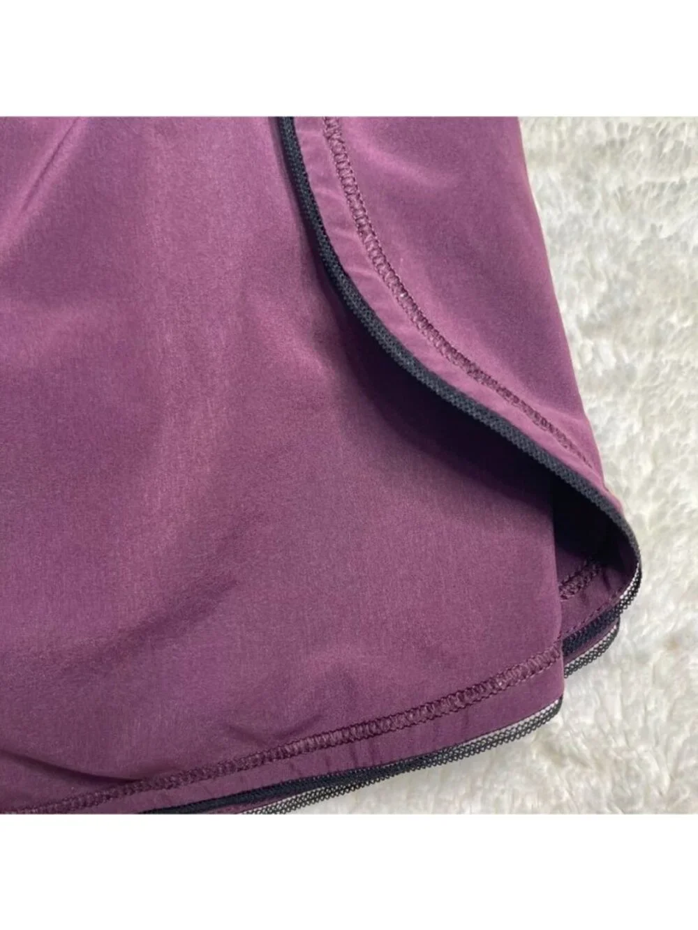 Lululemon Hotty Hot Shorts Size 4 Purple Lined Running Athletic Workout - Picture 3 of 7